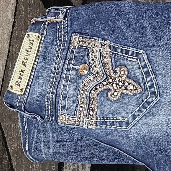 ROCK REVIVAL BETTY EMBROIDERED RHINESTONES SKINNY DENIM JEAN - Picture 2 of 16